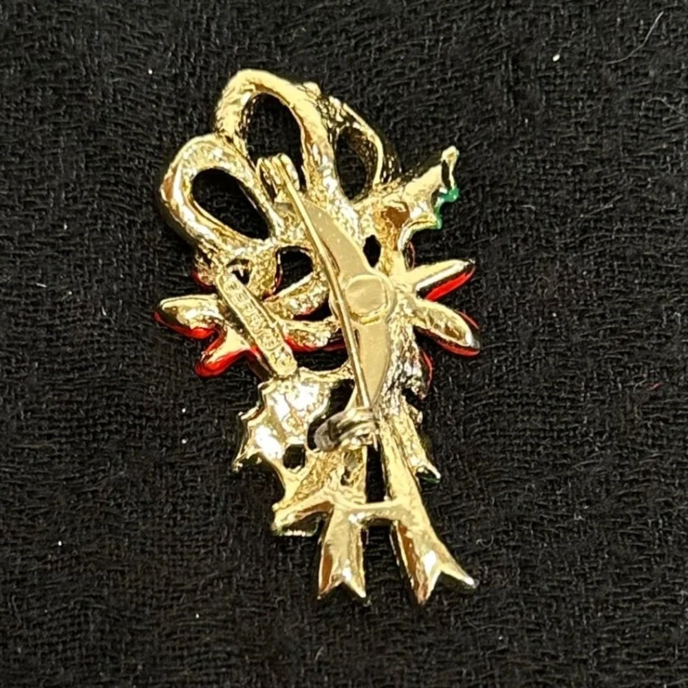 Vintage Gerrys‎ Christmas Brooch Poinsettia Holly Bow Gold Tone